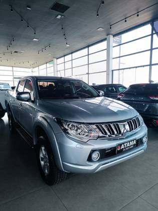 MITSUBISHI L200 TRITON 2.4 16V TURBO DIESEL SPORT HPE TOP CD 4P 4X4 AUTOMÁTICO